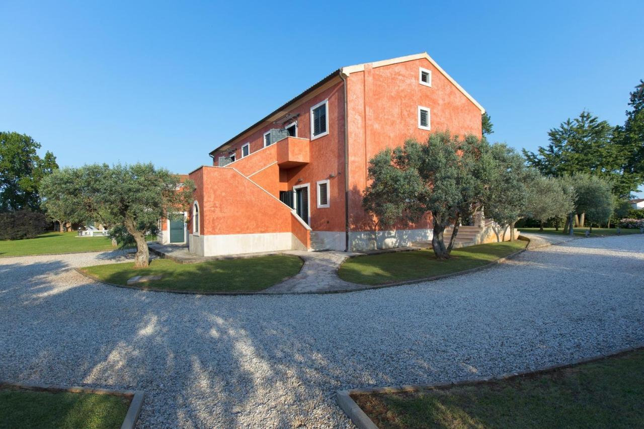 Rooms Alla Beccaccia Фажана Екстер'єр фото