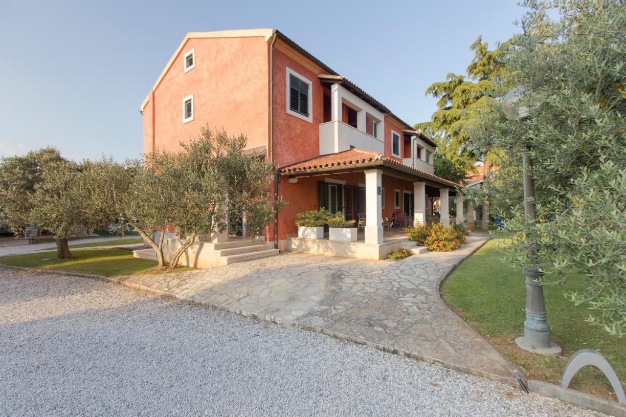 Rooms Alla Beccaccia Фажана Екстер'єр фото